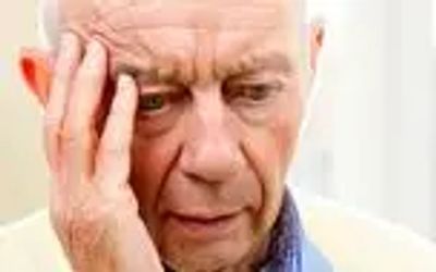 از دست دادن غیرطبیعی حافظه؛ 6 نشانه کلیدی که باید جدی گرفت