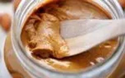 ارزش غذایی کره بادام درختی: آیا این محصول واقعاً سالم است؟