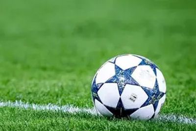 جدول لیگ برتر پس از بازی استقلال و پرسپولیس + نتایج