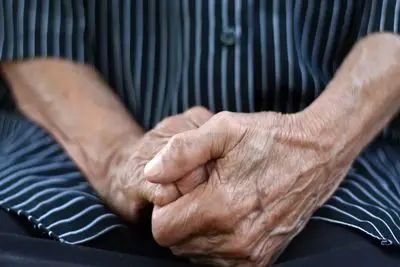 ژنتیک می‌تواند تا ۵۰ درصد بر طول عمر تأثیر بگذارد