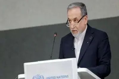 خبر عراقچی درباره جراحت هبر انقلاب