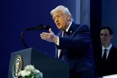اظهارات جدید ترامپ درباره حمله زمینی به خارک