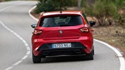 وقتی سوپرمینی‌ها هنوز زنده‌اند؛ SEAT Ibiza و نبرد با دنیای کراس‌اوور  ها