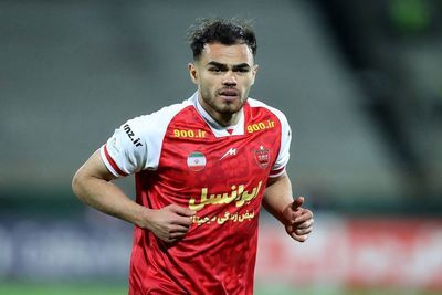 بازگشتِ «الماس ازبک» به تمرینات؛ کاناوارو و پرسپولیس نفس راحت کشیدند!