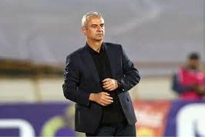 سرمربی سابق پرسپولیس: یادتان نرود سوپرجام را بردم/ از اروپا و کشورهای عربی پیشنهاد دارم