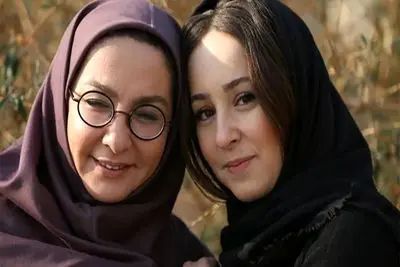 فیلم / لاله صبوری: وقتی تجریش رو زدن برگشتم دیدم دختر 16 ساله ام پنیک شده/ با شجاعت میگم بله خیلی ترسیدم
