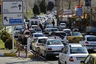 بازگشایی جاده چالوس و آزادراه تهران ـ شمال پس از 20 ساعت محدودیت ترافیکی/ تردد در محورهای شمالی همچنان سنگین است