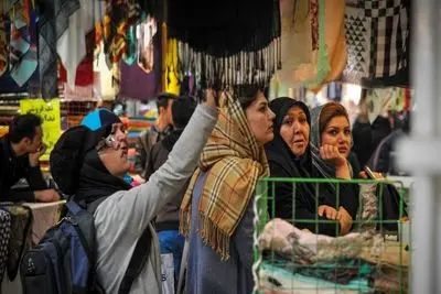 نمودار رشد اقتصادی بالا،  اما رفاه پایین؛ شاغلان و طبقه متوسط در مسیر فرسایش/ رشد اقتصادی دقیقاً برای چه کسانی اتفاق افتاده است  + نمودار