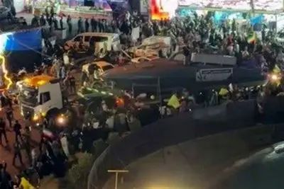 قایق تندروی سپاه سر از میدان انقلاب درآورد