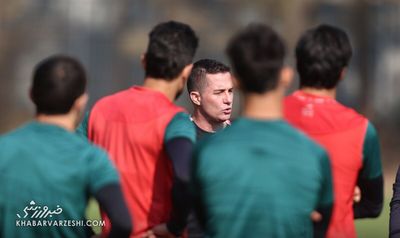 اوسمار برای نقل‌وانتقالات پرسپولیس دست به کار شد