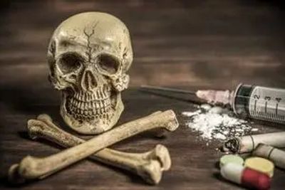 شناسایی مخدرهای جدید با نام‌های عجیب و غریب؛ «غبار میمون» و «کروکودیل»