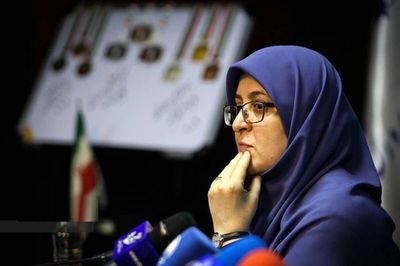 ببینید |  اشک‌های مهاجرانی سخنگوی دولت و صالحی وزیر ارشاد در سوگ شهدای میناب