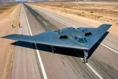 ادعای ردیابی بمب‌افکن‌های B-2 آمریکا بر فراز ایران