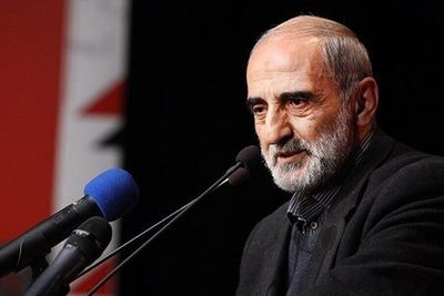 آمریکا قلاده سگ ‌هار خود را کشید! | مرگ بر کدخدا خدا اینجاست