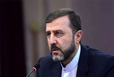 غریب‌آبادی، معاون وزیر خارجه: اگر تصمیم حمله به بیروت با یک تماس تغییر می‌کند، چرا ماه‌ها تجاوز و آوارگی مردم لبنان ادامه یافت؟