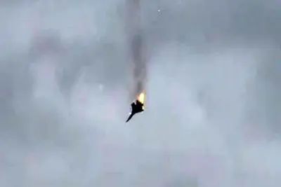 ماجرای خلبان F15 آمریکایی که در جنگ با ایران 2 بار سقوط کرد!