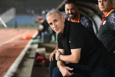 یحیی گل‌محمدی سرمربی دهوک شد/ اولین تصویر از سرمربی پرسپولیسی در عراق +عکس