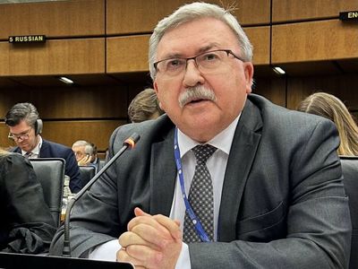 اولیانوف: ایران بیش از ۴۰ سال است که موافقت کرده تا هرگز تسلیحات اتمی در اختیار نگیرد