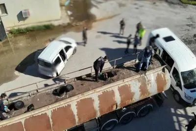 کشف ۳۰ مهاجر غیرقانونی از داخل تانکر سوخت در ترکیه