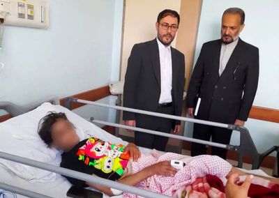 ببینید | اولین تصاویر از ۲ دختر قربانی کودک‌آزاری در سنندج