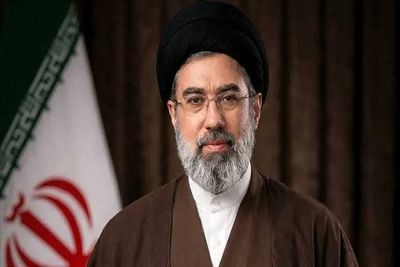 پیام رهبر انقلاب: دشمن خبیث کِیدِ خود را در جنگ ترکیبی بر دو نقطه متمرکز ساخته،  تاب‌آوری مردم و  ایجاد خطا در دستگاه محاسباتی مسئولان کشور؛ با همصدایی نکردن با دشمن نقشه شوم او را خنثی کنیم