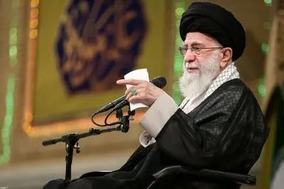 عکس دیده‌نشده از رهبر شهید انقلاب