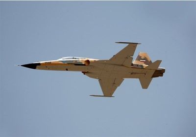 مهر: پرواز چند فروند جنگنده در ارتفاع پایین بر فراز اصفهان/ این جنگنده‌ها متعلق به نیروهای مسلح ایران بوده و پرواز آن‌ها در چارچوب مأموریت‌های عملیاتی یا تمرینی انجام شده