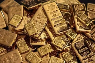 قیمت طلای جهانی امروز شنبه ۱۶ خرداد ۱۴۰۵ / طلا در سراشیبی سقوط