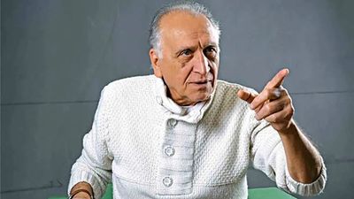 ببینید | احمد نجفی: مردم نان ما را می‌دهند؛ حق نداریم ساکت بمانیم و شرفمان را نگذاریم!