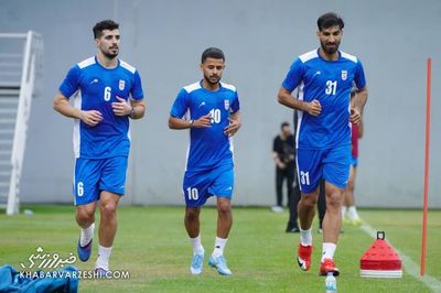 سلفی جالب مهدی قایدی در اتوبوس تیم ملی
