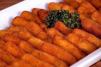 طرز تهیه کراکر خوشمزه و ساده در خانه