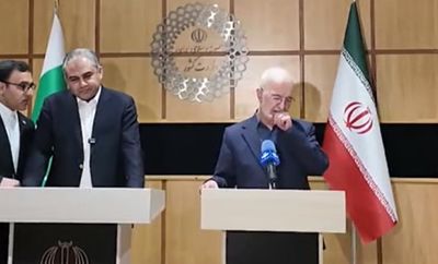 ببینید | وزیر کشور پاکستان: من در ایران هستم تا نامه ویژه فرمانده ارتش و نخست‌وزیر پاکستان را به آیت‌الله سید مجتبی خامنه‌ای تحویل دهم