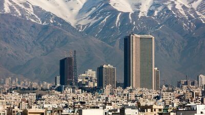لیست قیمت خرید مسکن در مشهد / خرید آپارتمان ۲ خوابه در مناطق مختلف این کلان‌شهر چقدر هزینه دارد؟ + جدول خردادماه ۱۴۰۵