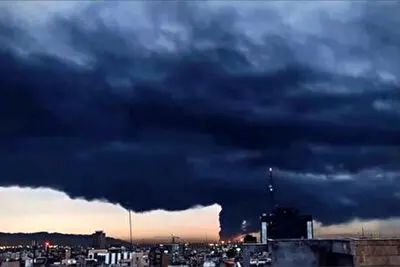 تایم‌لپس شبی که انبار نفت‌ تهران بمباران شد