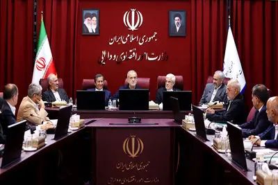 نمی‌ توان آثار جنگ، تحریم و محاصره تجاری را از تحولات اقتصادی جدا کرد