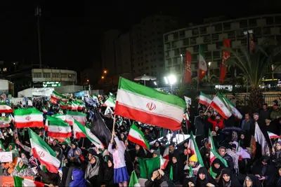 گفت‌گوی بامزه با دو دختر در تجمعات تهران