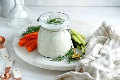 طرز تهیه سس رنچ؛ چاشنی محبوب آمریکایی
