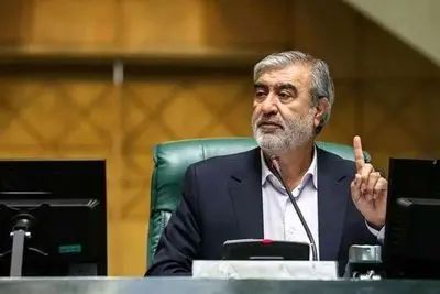 رئیس کمیسیون امنیت ملی: دشمن فقط زبان زور می‌فهمد