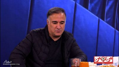 عقب بودیم، گل زدم پدرم سکته کرد و از دنیا رفت/ همین‌که در استادیوم فوت کرد دنیایی ارزش دارد +ویدیو