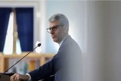 هیچ‌کس باور نمی‌کند رژیم صهیونیستی بدون هماهنگی با آمریکا باشد/ تاکنون تبادل پیام ما با آمریکایی‌ها در فضای بی‌اعتمادی بوده و اتفاقات شبانه‌روز گذشته به این بی‌اعتمادی دامن خواهد زد