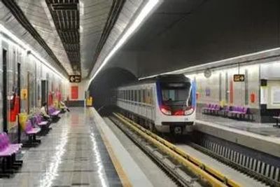 استفاده از مترو و اتوبوس همچنان رایگان است