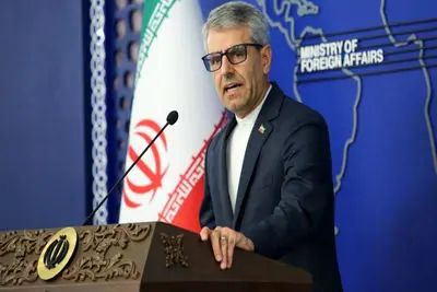بقایی : اتفاقات ۲۴ ساعت گذشته در فرایند دیپلماتیک نابسامانی را دامن خواهد زد/ تیم ملی فوتبال ایران در جام جهانی برای خوشحالی مردم تلاش می کند/ ما به آتش‌بس پایبندیم