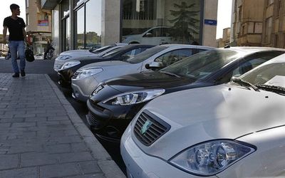وضعیت بازار خودرو یک روز پس از تشدید تنش‌ میان ایران و اسرائیل؛ کدام خودرو ۴۲۰ میلیون تومان ارزان شد؟ + جدول قیمت‌ها