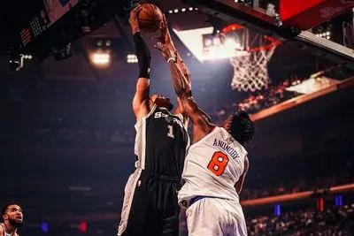 نتایج شب گذشته لیگ NBA؛ شکست نیویورک در خانه،بازگشت اسپرز به فینال