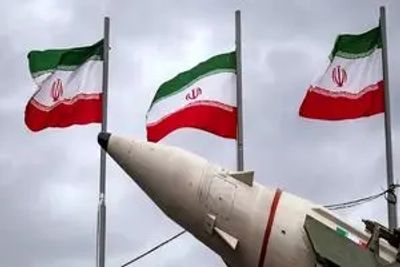 ترامپ: تحریم و محاصره دریایی برای ایران موثرتر است تا بمباران/ الجزیره: واشنگتن دست به تغییر در پیش‌نویس تفاهم‌نامه زده است/مذاکرات ادامه دارد/ ایروانی: هنوز به متن نهایی دست نیافته‌ایم