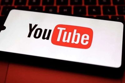 ادعای پوردهقان، نماینده مجلس: بعد از واتساپ، رفع فیلتر یوتیوب هم در دستور کار بود؛ منتظر گزارش وزیر در این مورد هستیم