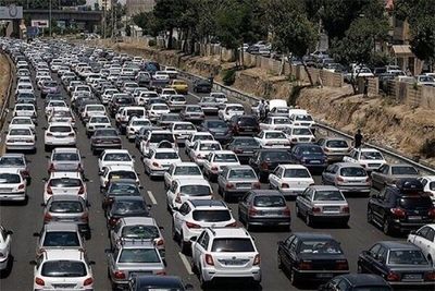 ترافیک سنگین در محورهای شمالی / کدام جاده‌ها قفل شد؟