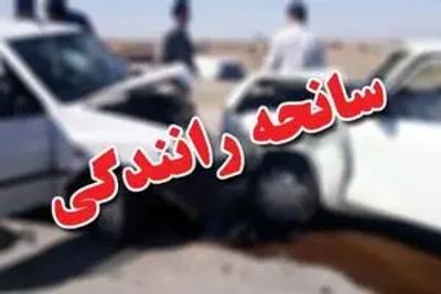 تصادف زنجیره ای میان سه دستگاه خودرو در ساوه ۱۹ مصدوم بر جای گذاشت