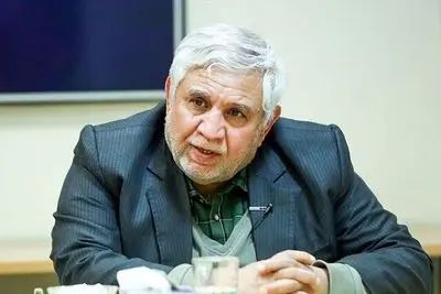 محسن پاک آئین: اگر ترامپ دچار خطای محاسباتی شود، ایران پاسخ کوبنده می‌دهد