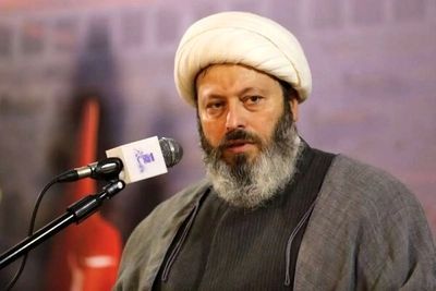 کنایه روزنامه اصولگرا به نمایندگان رادیکال: کسانی که کیلومتر‌ها از خط مقدم فاصله دارند، بیشتر از فرماندهان میدان درباره جنگ و مذاکره نسخه می‌پیچند/ توضیح دهید دقیقا از چه مسیری با جمهوری اسلامی نسبت دارید که با هیچ بخشی از آن ذره‌ای همسویی ندارید